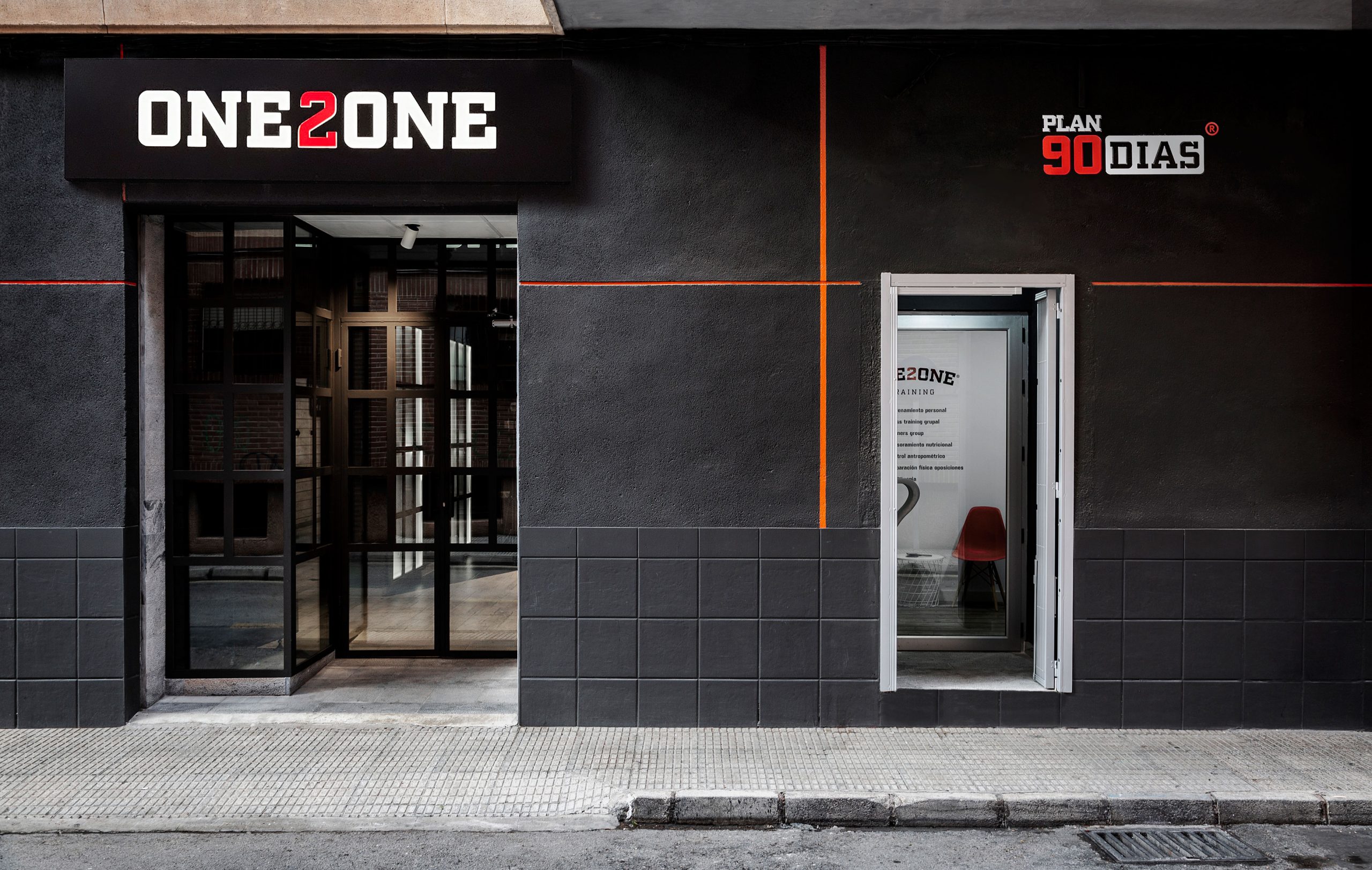 Fachada one2one Murcia